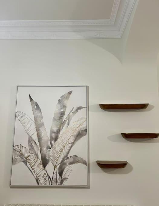 Magnolios De Lain Calvo Apartment *